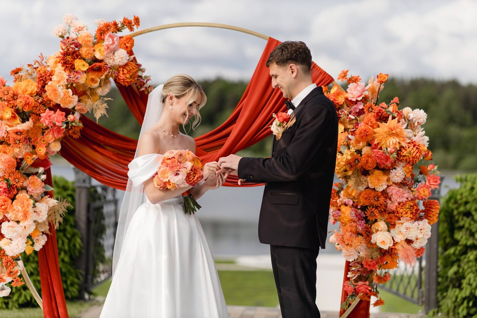 Svētku pils noma 2200 EUR